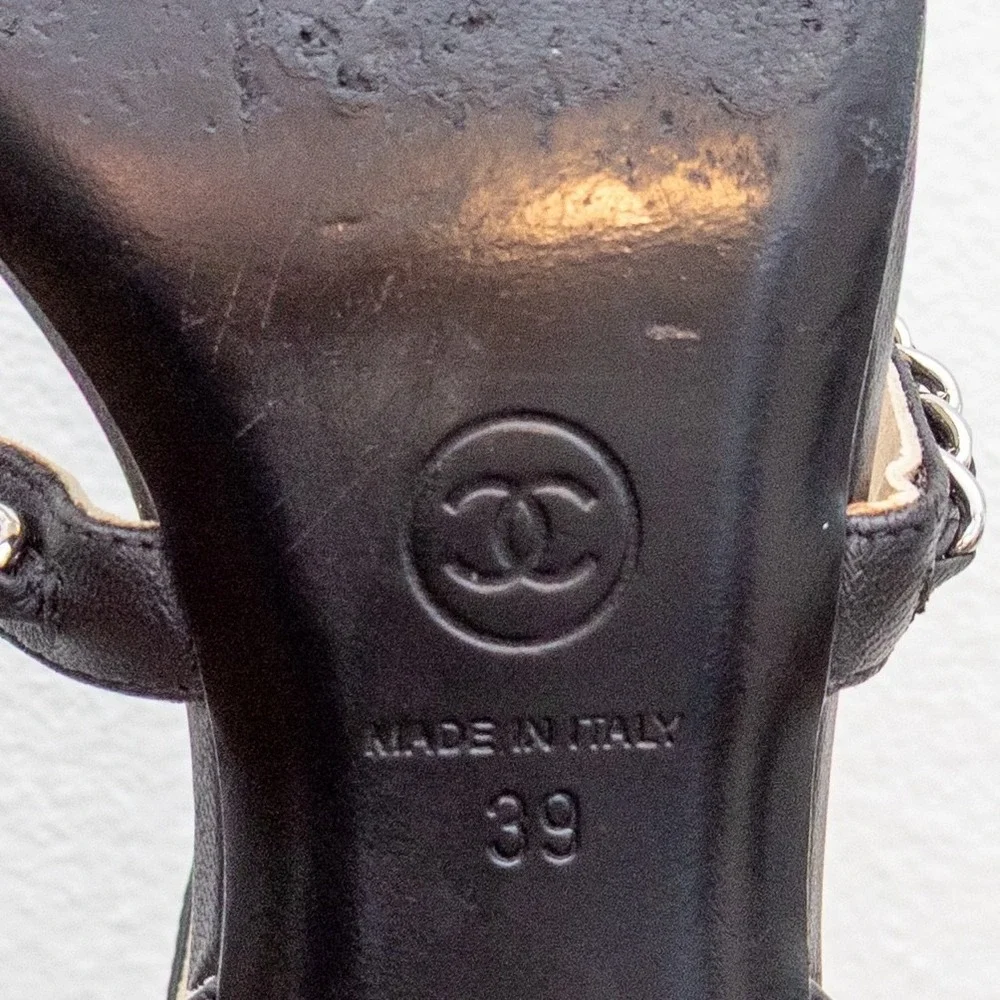 Chanel Black Leather Chain Strap Heeled Sandals US 8.5 Ankle Strap CC Logo‎